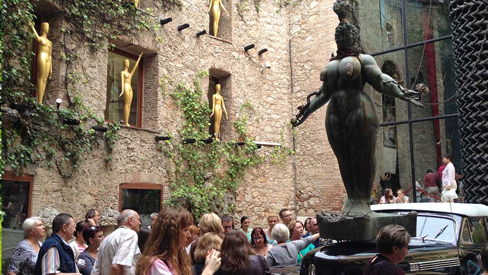 Surrealist Dali + Medieval Girona- 8 Hours - Image 2