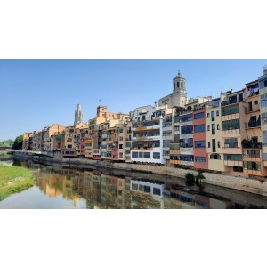 Surrealist Dali + Medieval Girona- 8 Hours